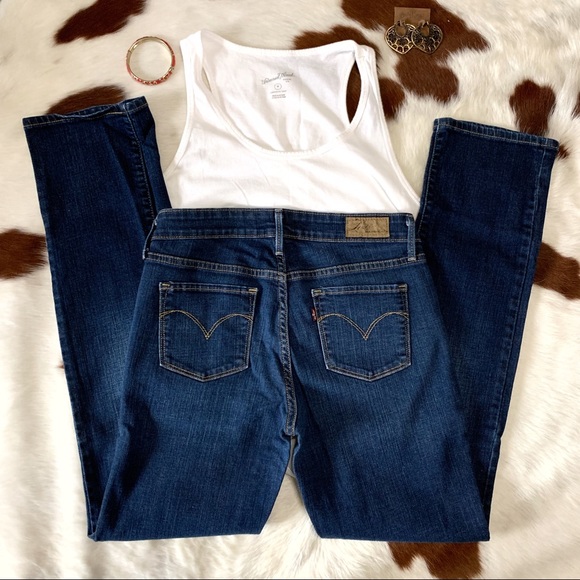 LEVIS 👖Dark Wash Denim! - Picture 4 of 7